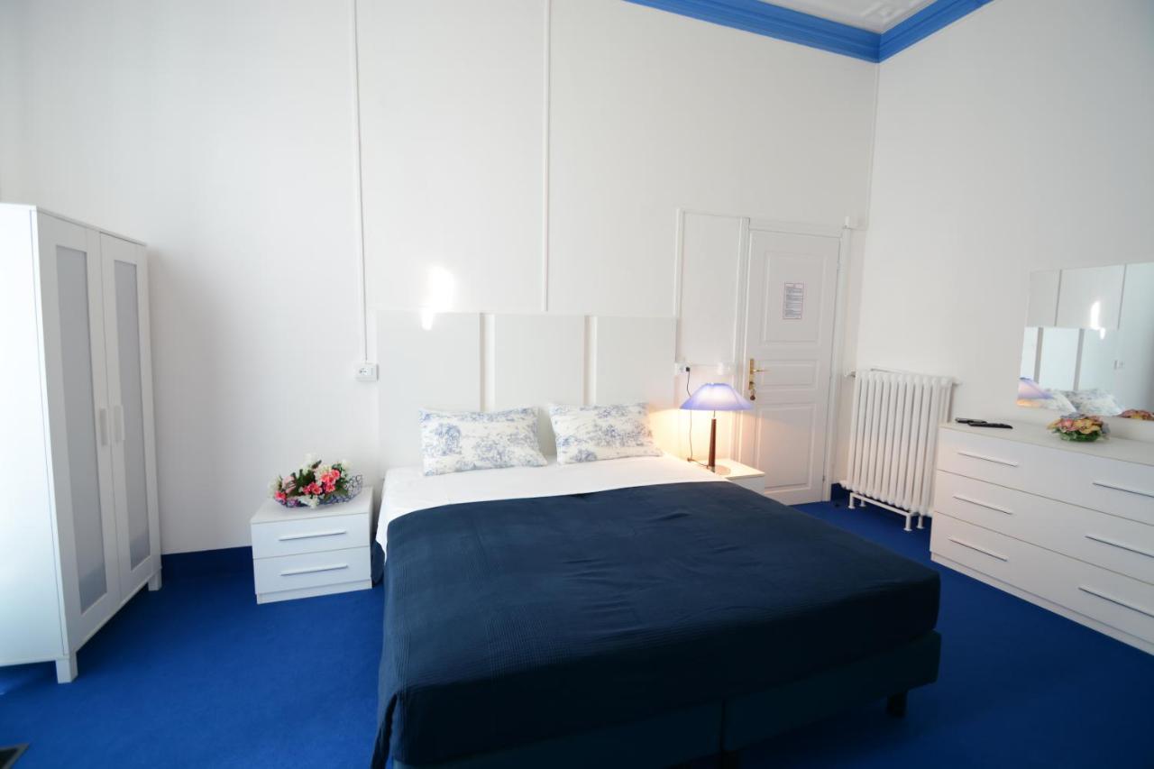 Olympia Hotel Генуя Экстерьер фото